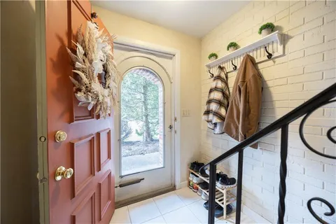 $220,000 | 305 Woodbridge Drive, Pittsburgh, PA 15237