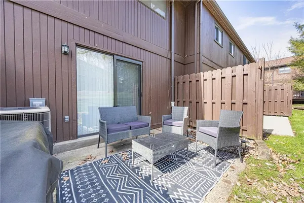 $220,000 | 305 Woodbridge Drive, Pittsburgh, PA 15237