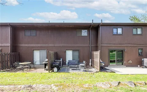 $220,000 | 305 Woodbridge Drive, Pittsburgh, PA 15237