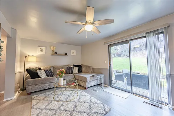 $220,000 | 305 Woodbridge Drive, Pittsburgh, PA 15237