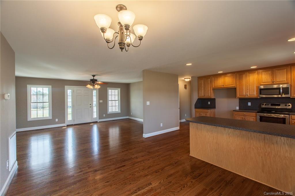 4237 H E Propst Road Maiden, NC 28650 - Photo 4 of 14 Gallery Image 4