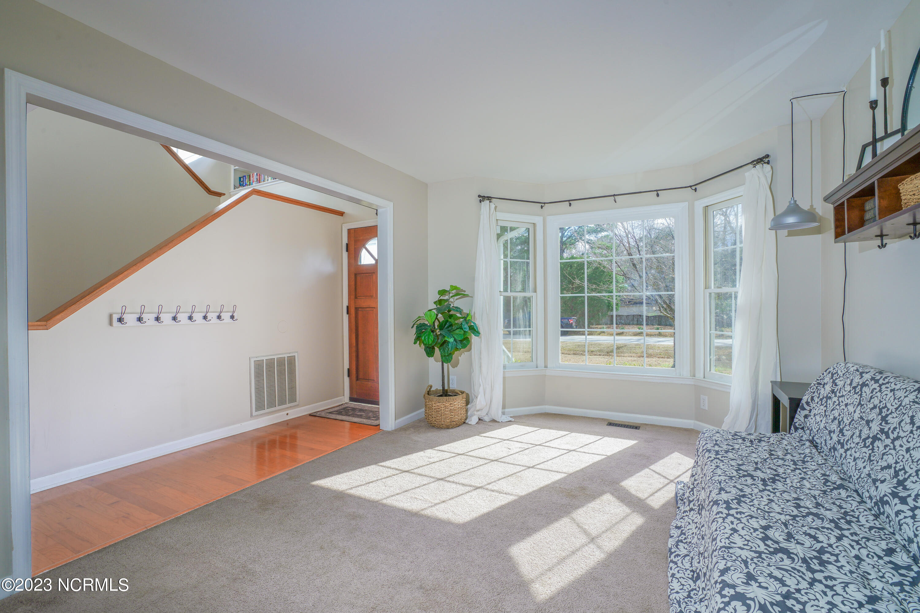 203 Willbarry Road Jacksonville, NC 28540 - Photo 25 of 62 Family room and foyer