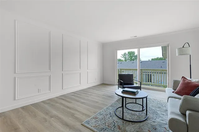 $155,000 | 1019 Sugar Creek Court, Unit 7, St. Peters, MO 63376