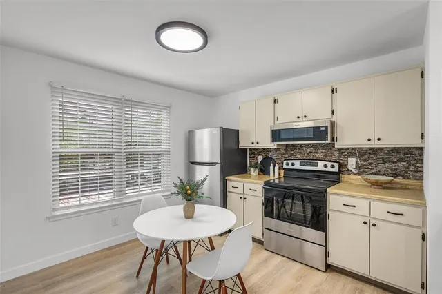 $155,000 | 1019 Sugar Creek Court, Unit 7, St. Peters, MO 63376