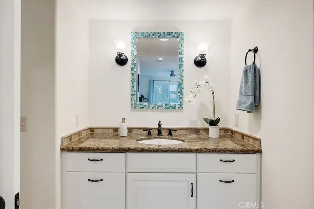 $895,000 | 1600 Ardmore Avenue, Unit 107, Hermosa Beach, CA 90254