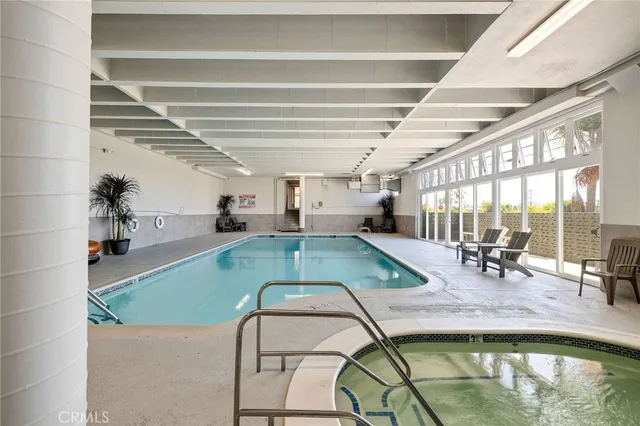 $895,000 | 1600 Ardmore Avenue, Unit 107, Hermosa Beach, CA 90254