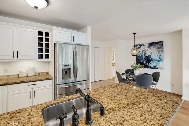 $895,000 | 1600 Ardmore Avenue, Unit 107, Hermosa Beach, CA 90254