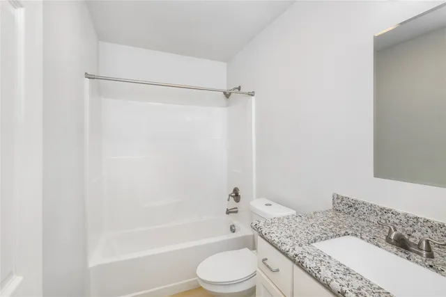 $299,500 | 626 Luke Street, Dayton, TX 77535