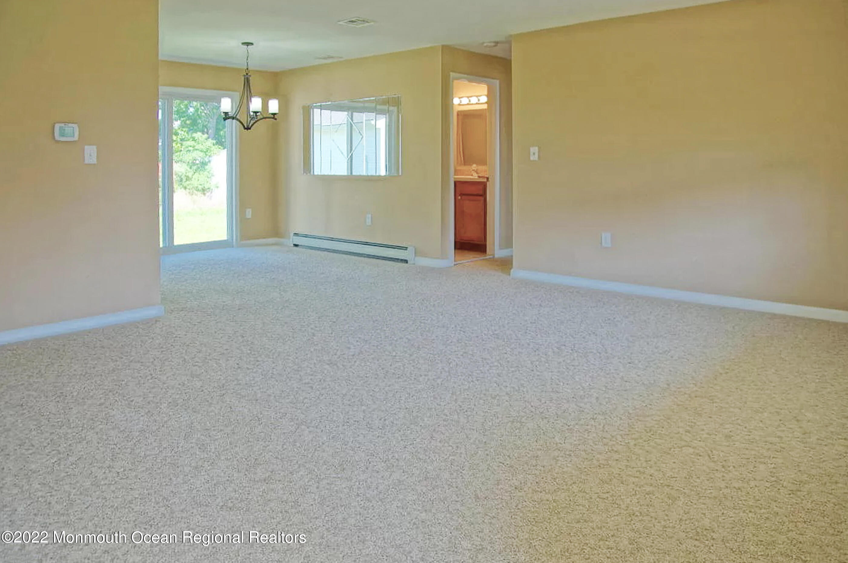 110 Mizzen Road Brick, NJ 08723 - Photo 7 of 27 5 lr dr1