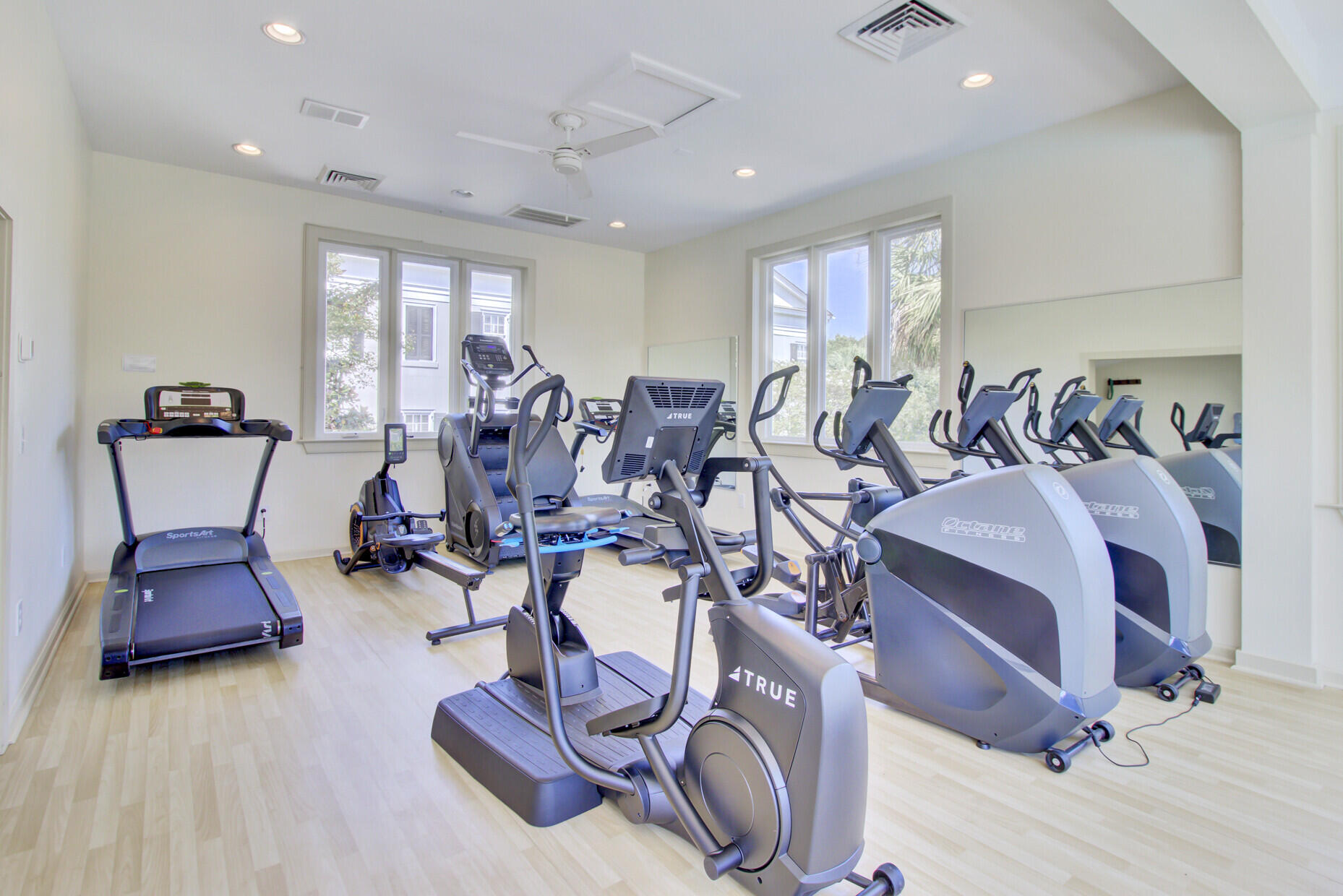 34 Krier Lane Mount Pleasant, SC 29464 - Photo 65 of 69 32_32_mls