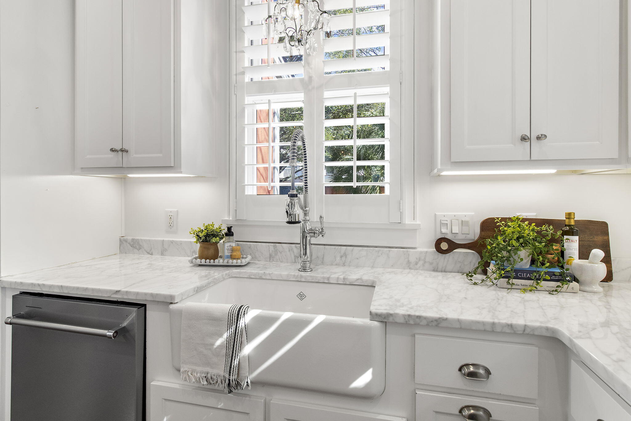 34 Krier Lane Mount Pleasant, SC 29464 - Photo 9 of 69 7-web-or-mls-IMG_9286