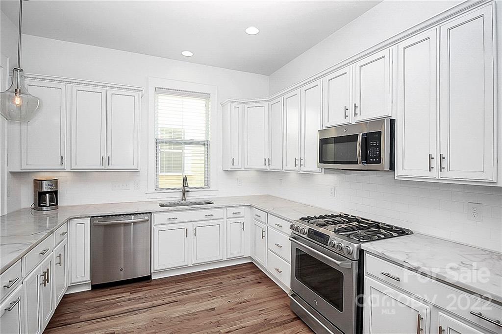 614 Bluff Loop Road Rock Hill, SC 29730 - Photo 14 of 42 Gallery Image 14