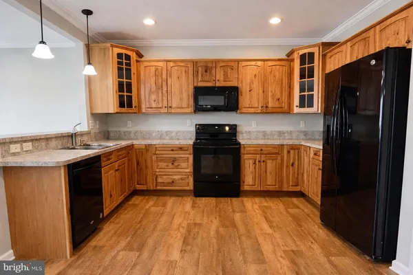 $2,200 | 457 Frick Avenue, Waynesboro, PA 17268