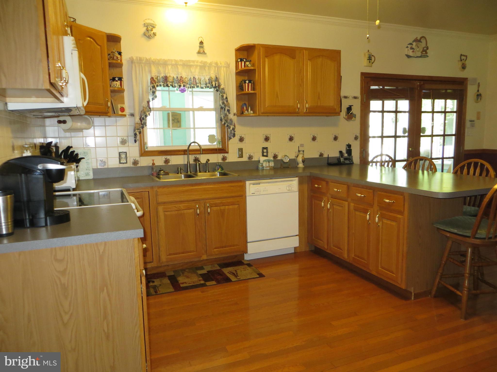 101 Kirk Road Elkton, MD 21921 - Photo 7 of 30 NEW HARDWOODS 2015