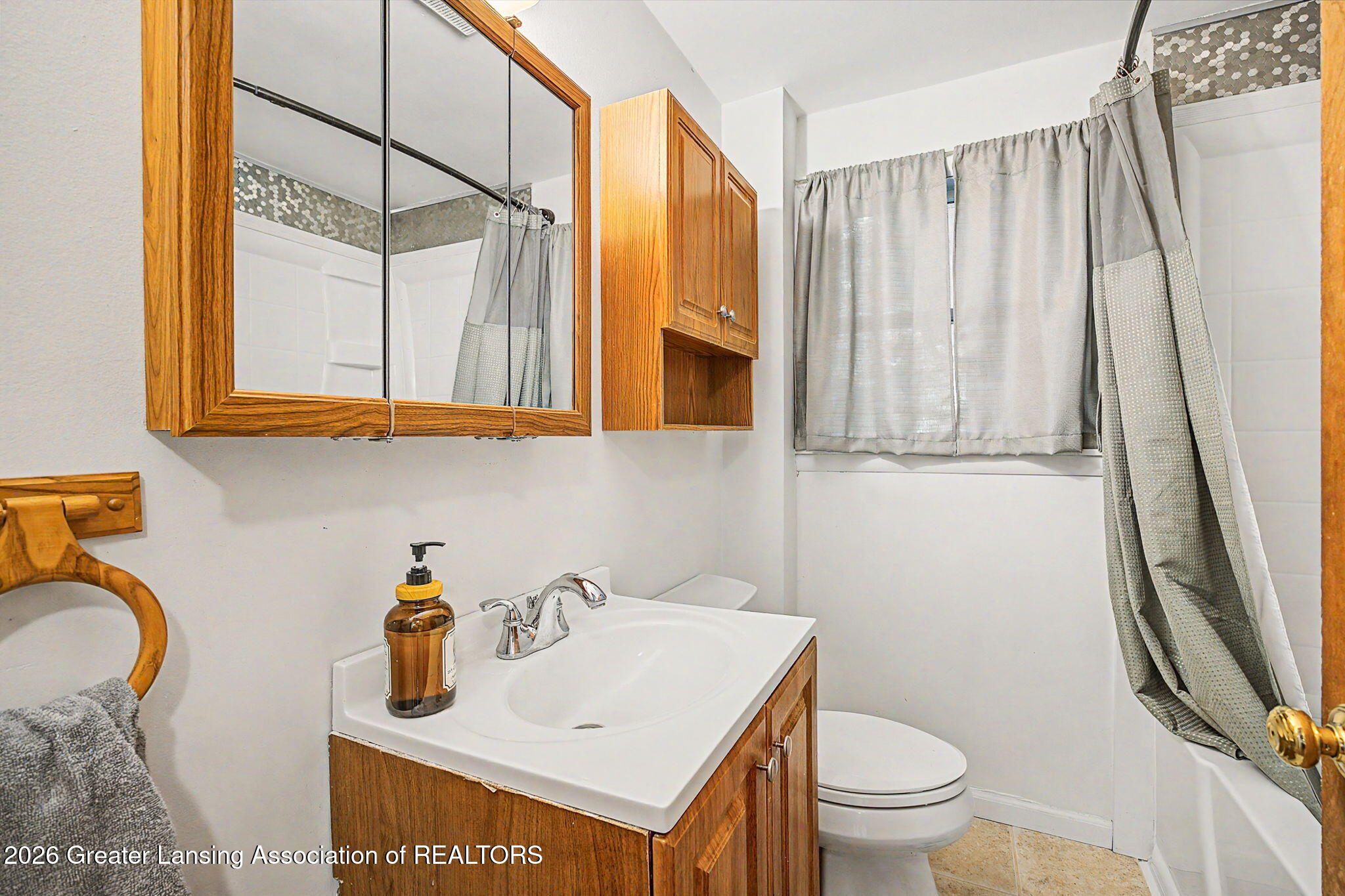 4675 Van Atta Road Okemos, MI 48864 - Photo 28 of 45 28-web-or-mls-CQ1A6240