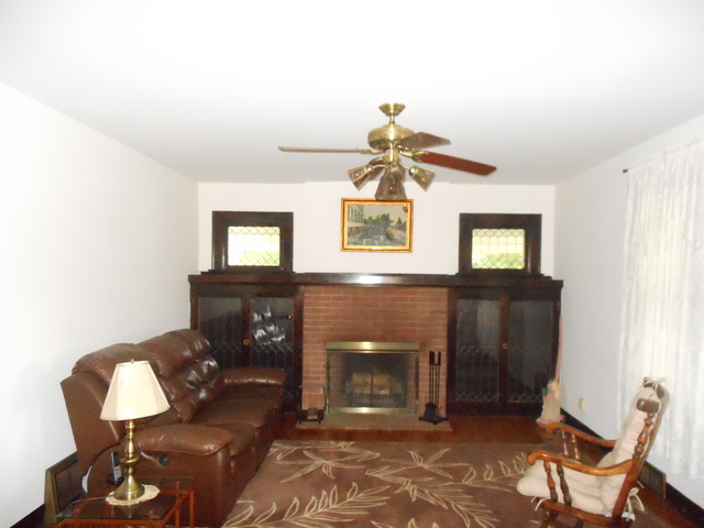 2151 Maple Road Homewood, IL 60430 - Photo 2 of 23