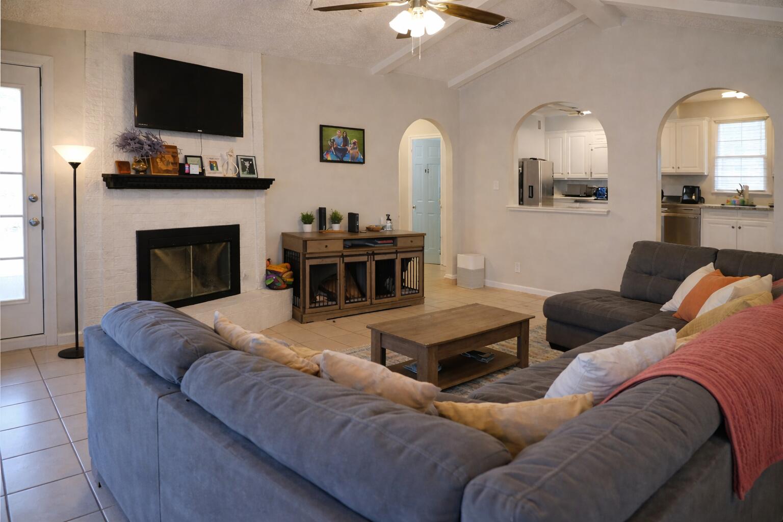 4912 57th Street Lubbock, TX 79414 - Photo 4 of 18 5B70BD8B-5B81-4780-9203-2218297A3171