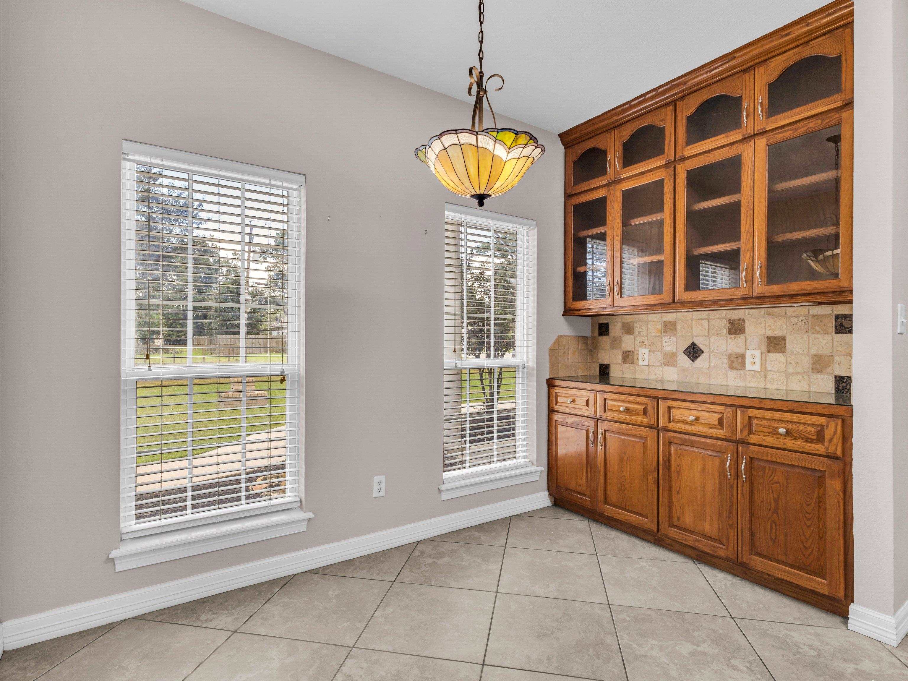 985 Sharp Street Bridge City, TX 77611 - Photo 18 of 50 Gallery Image 18
