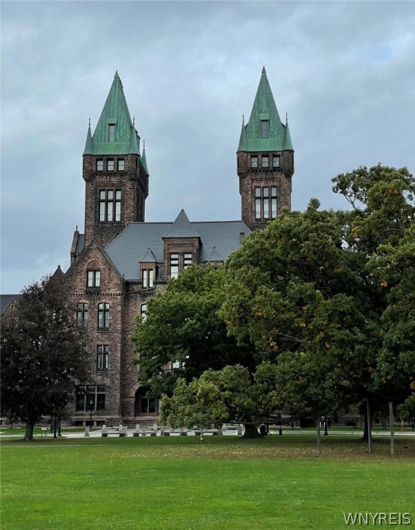 57 Abbottsford Place Buffalo, NY 14213 - Photo 22 of 24