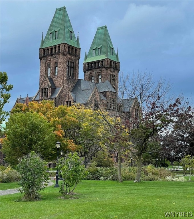 57 Abbottsford Place Buffalo, NY 14213 - Photo 24 of 24