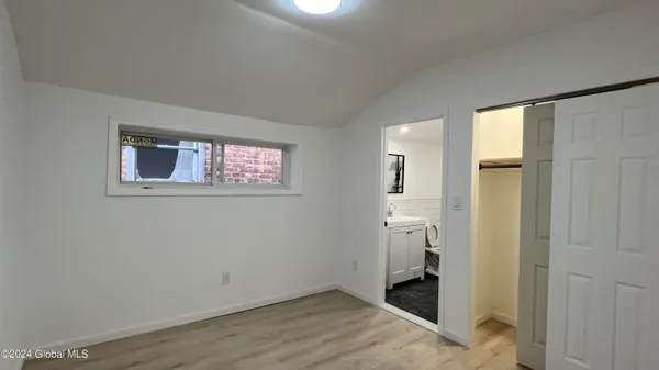 $1,750 | 355 4th Street, Unit 2, Troy, NY 12180