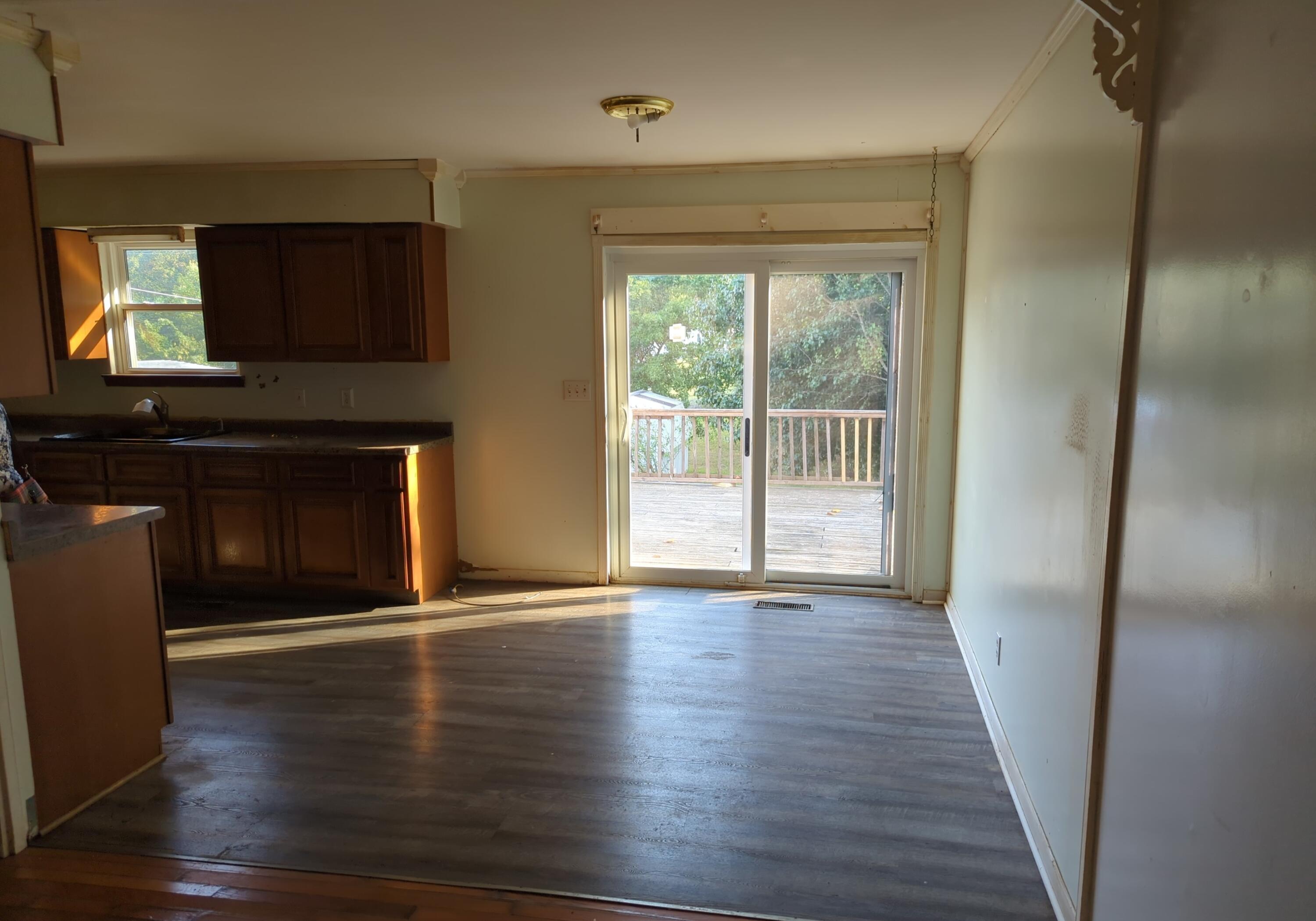 1236 Peavine Road Rock Spring, GA 30739 - Photo 6 of 12 Dining Area