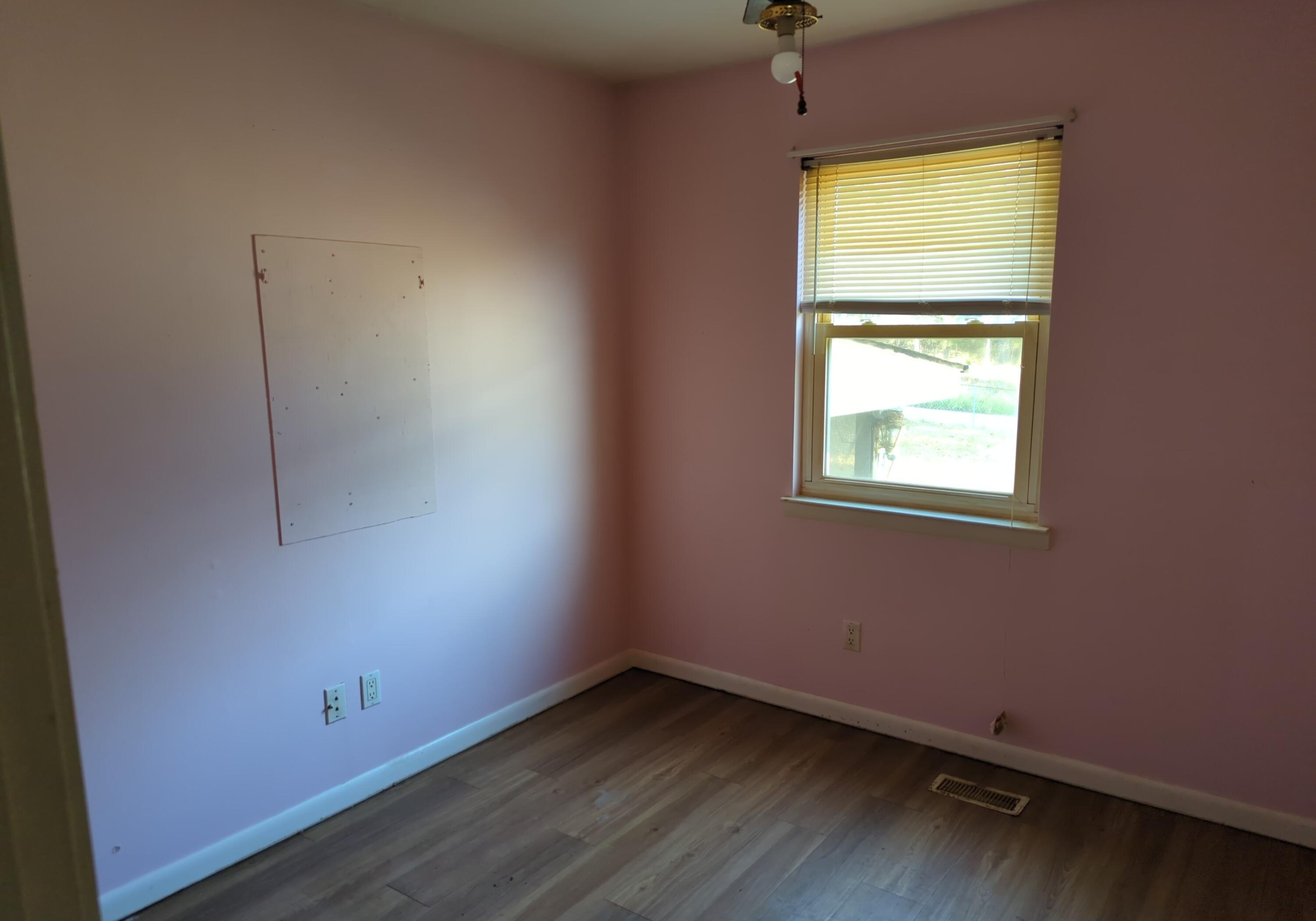 1236 Peavine Road Rock Spring, GA 30739 - Photo 7 of 12 Bedroom 1