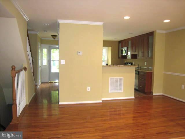 7221 Kousa Lane Springfield, VA 22152 - Photo 8 of 17 Dining Room