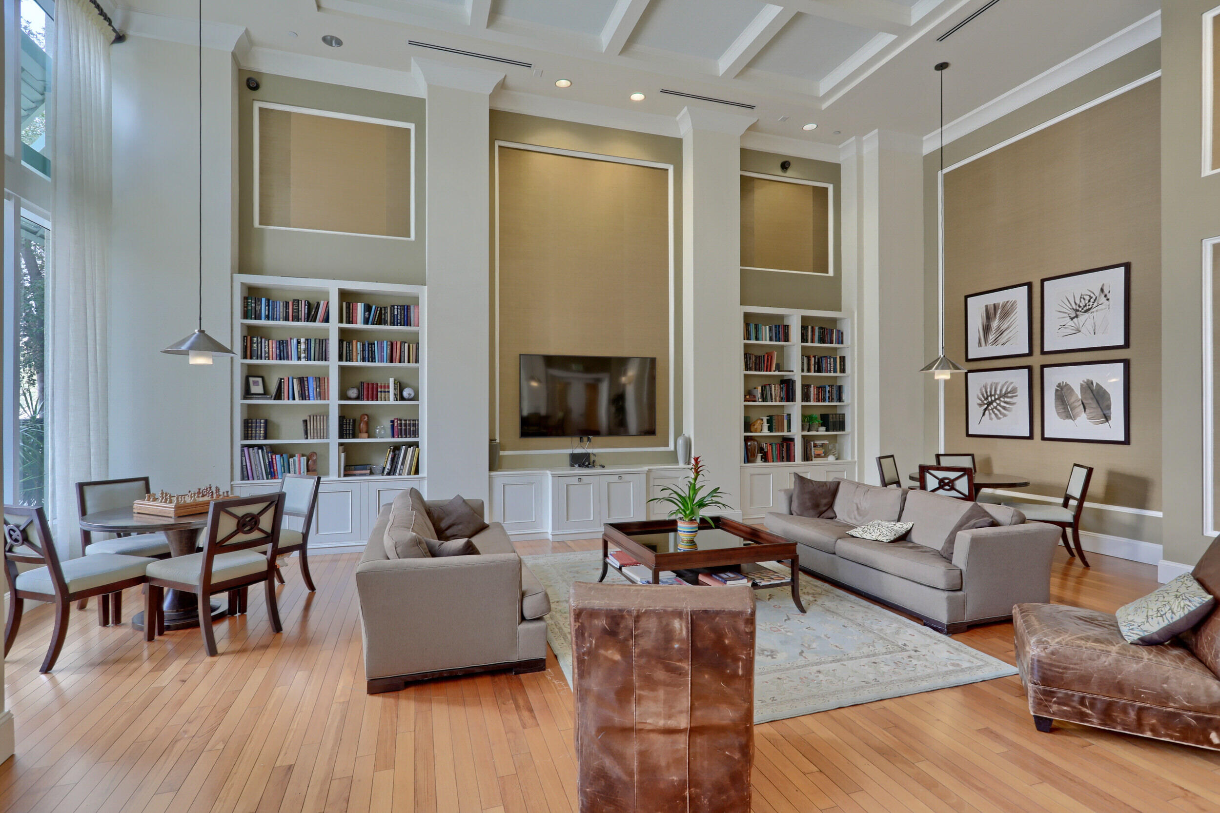 480 Hibiscus Street, Unit 1021 West Palm Beach, FL 33401 - Photo 26 of 41 Club Room