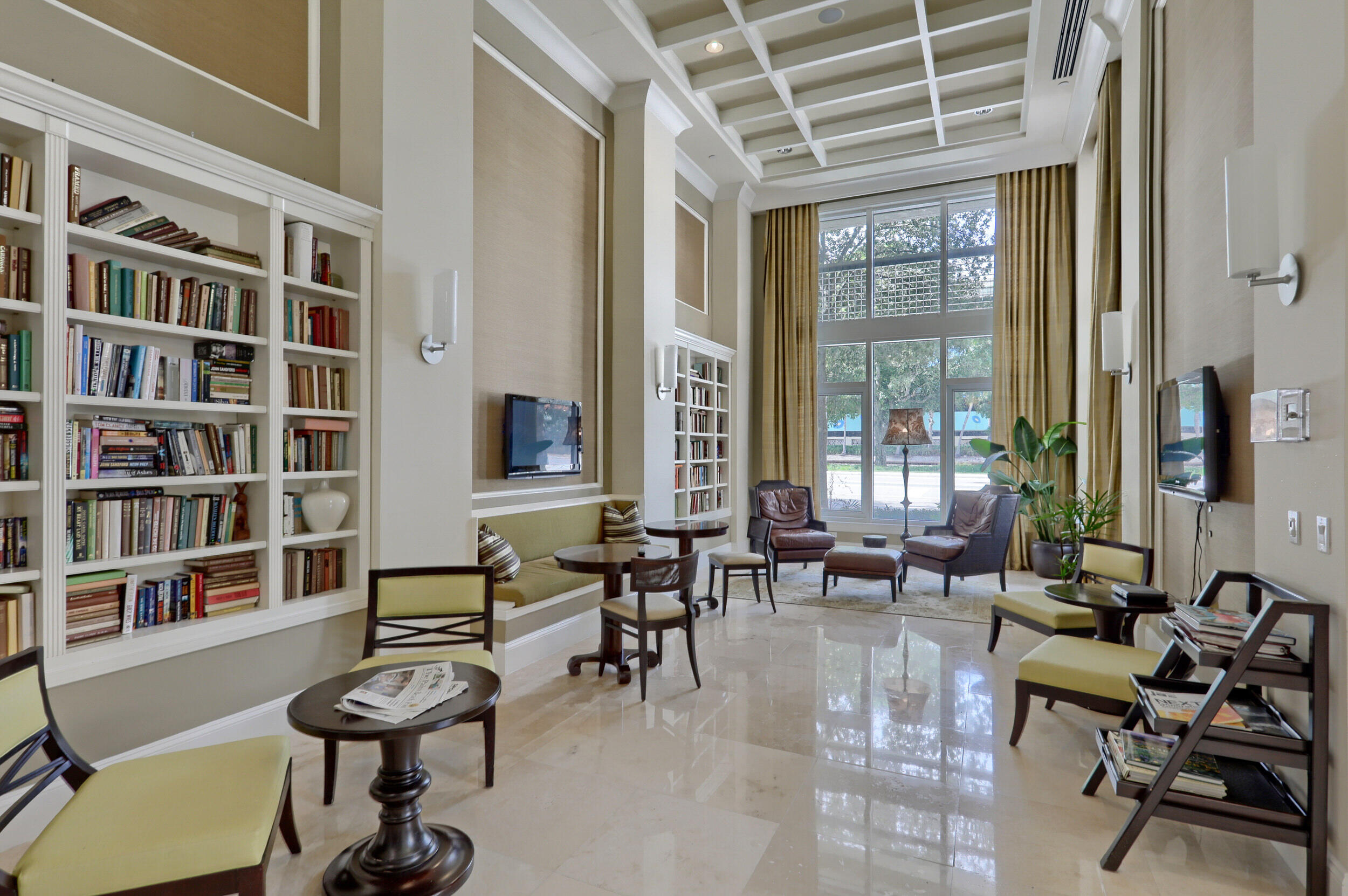 480 Hibiscus Street, Unit 1021 West Palm Beach, FL 33401 - Photo 27 of 41 News Room