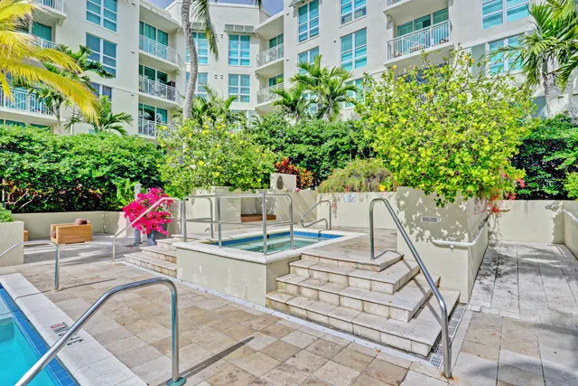 $3,200 | 480 Hibiscus Street, Unit 1021, West Palm Beach, FL 33401
