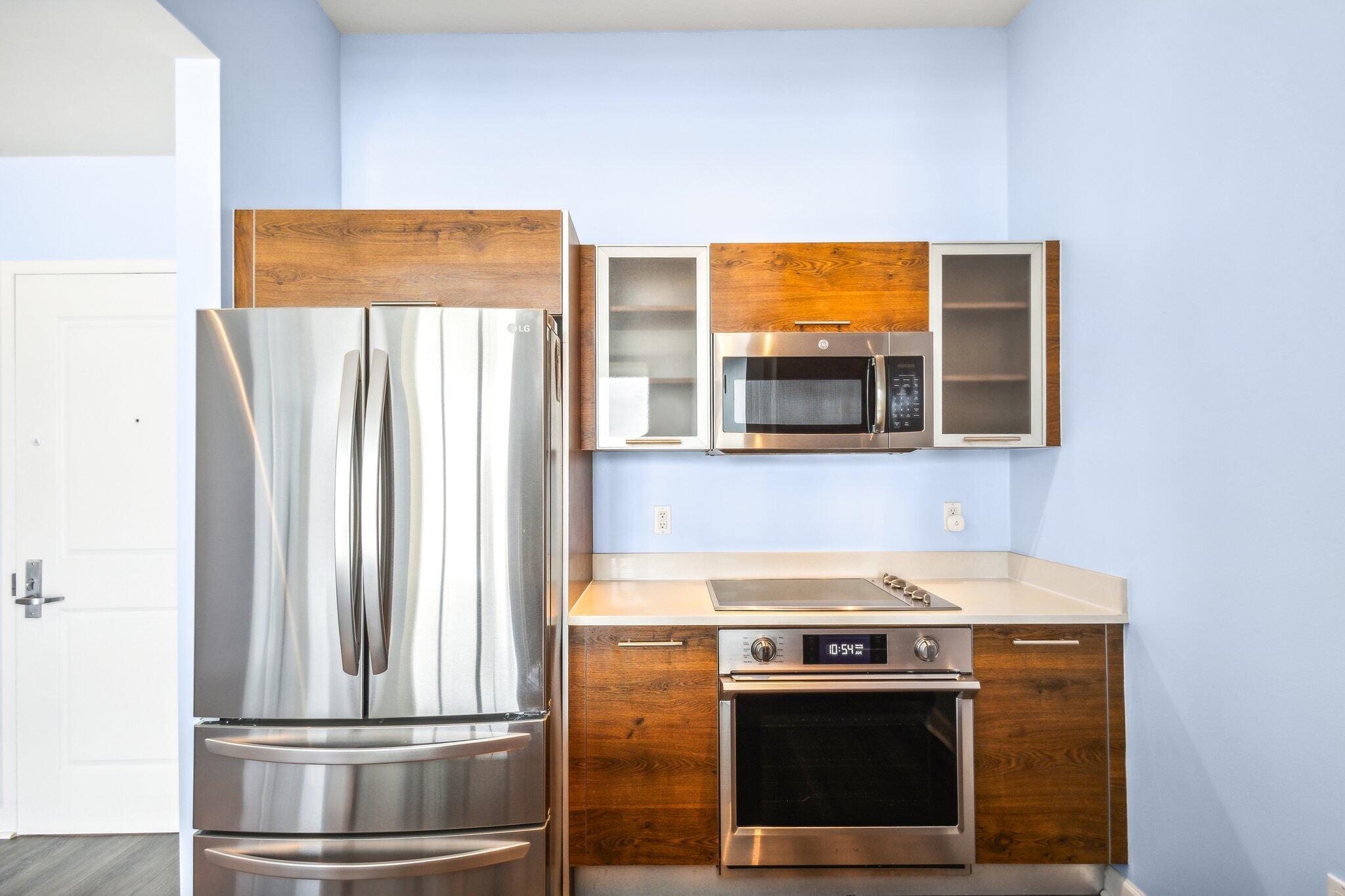 480 Hibiscus Street, Unit 1021 West Palm Beach, FL 33401 - Photo 5 of 41 Kitchen
