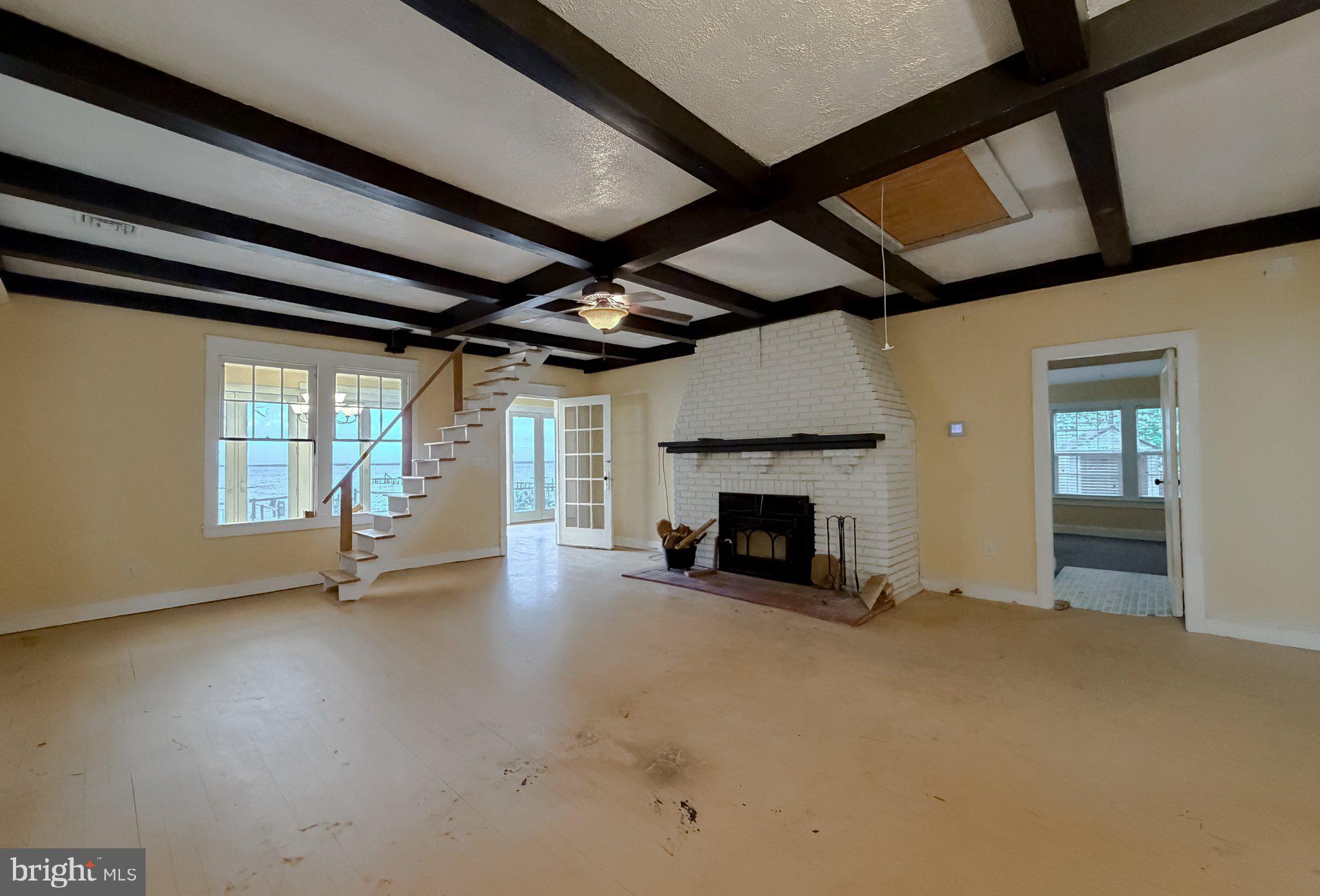 42195 White Point Beach Road Leonardtown, MD 20650 - Photo 38 of 57 Spacious living area with charm.