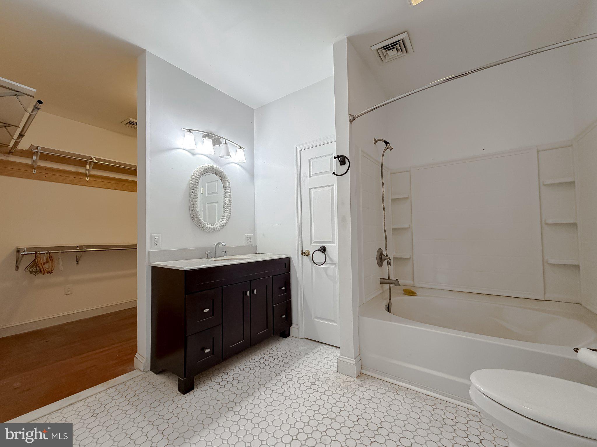 42195 White Point Beach Road Leonardtown, MD 20650 - Photo 42 of 57 Modern bathroom with elegant finishes.