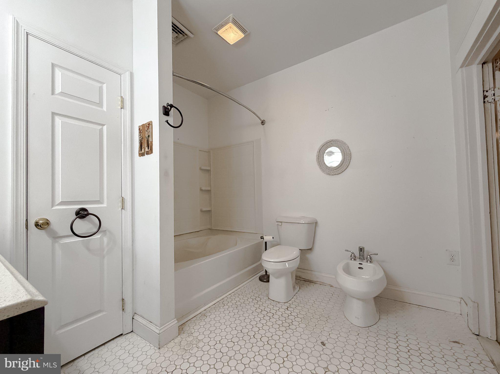 42195 White Point Beach Road Leonardtown, MD 20650 - Photo 44 of 57 Bright and airy bathroom retreat.