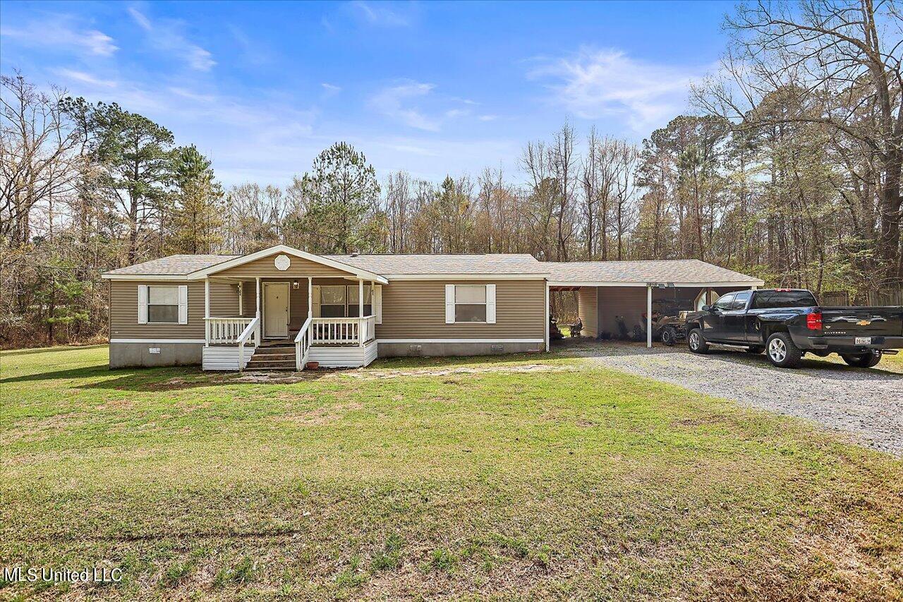 01-124 Canterbury Rd
