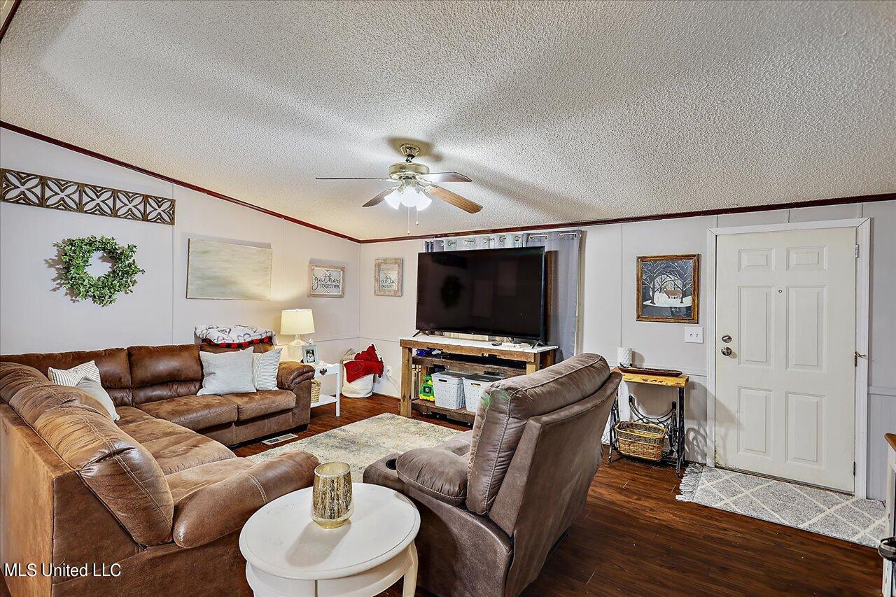 124 Canterbury Road Brandon, MS 39042 - Photo 8 of 24 08-124 Canterbury Rd