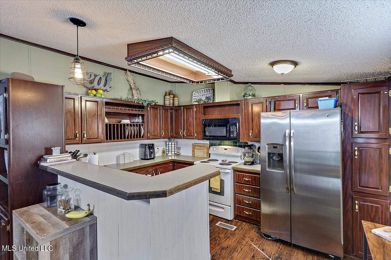 124 Canterbury Road Brandon, MS 39042 - Photo 10 of 24 10-124 Canterbury Rd