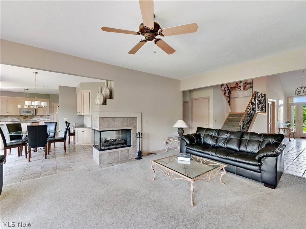 6137 Isley Road Northwest Canton, OH 44718 - Photo 9 of 35 Open concept living.