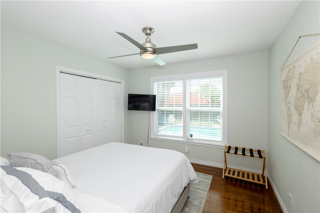 1325 Ray Drive Corpus Christi, TX 78411 - Photo 14 of 26