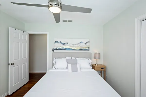 $2,299 | 1325 Ray Drive, Corpus Christi, TX 78411