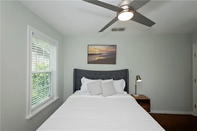 $2,299 | 1325 Ray Drive, Corpus Christi, TX 78411