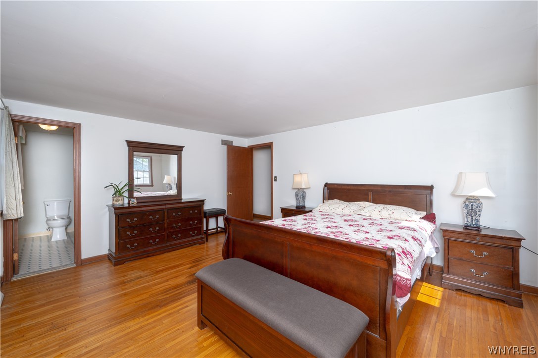 1042 Maple Road Amherst, NY 14221 - Photo 23 of 38
