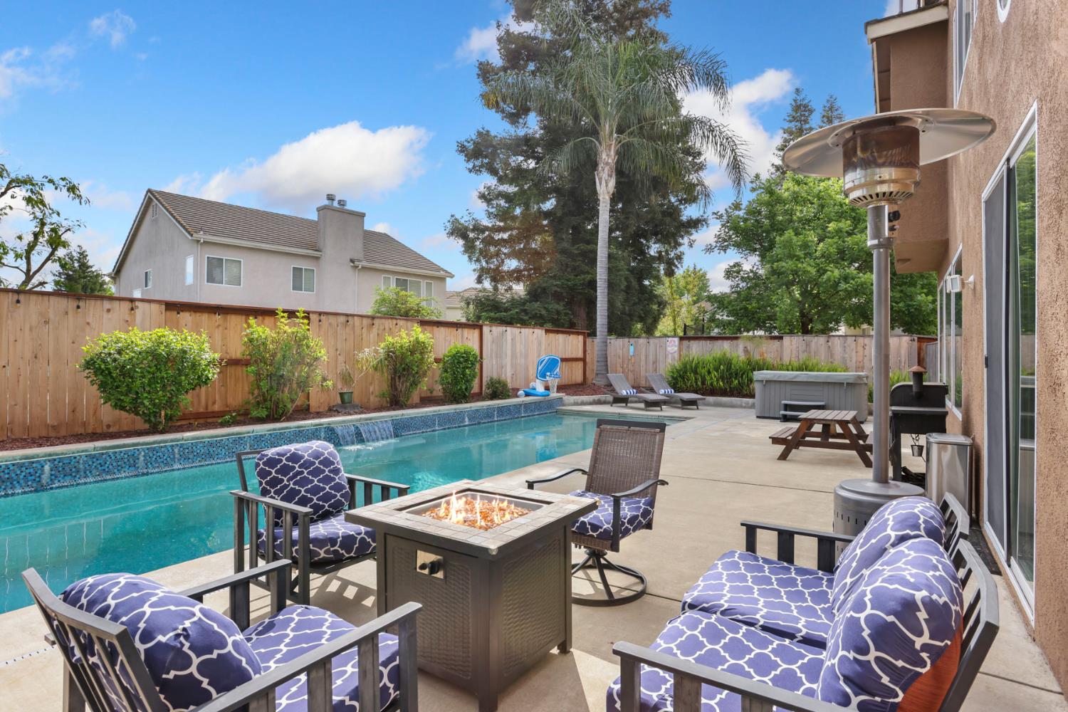 3755 Canyonlands Road Stockton, CA 95209 - Photo 31 of 37 a view of a patio in the backyard