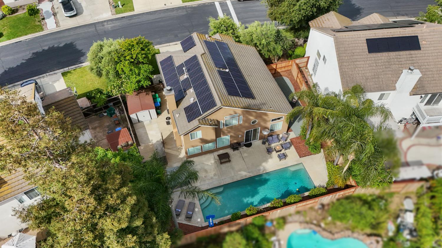 3755 Canyonlands Road Stockton, CA 95209 - Photo 35 of 37 an aerial view of residential house with outdoor space and trees all around
