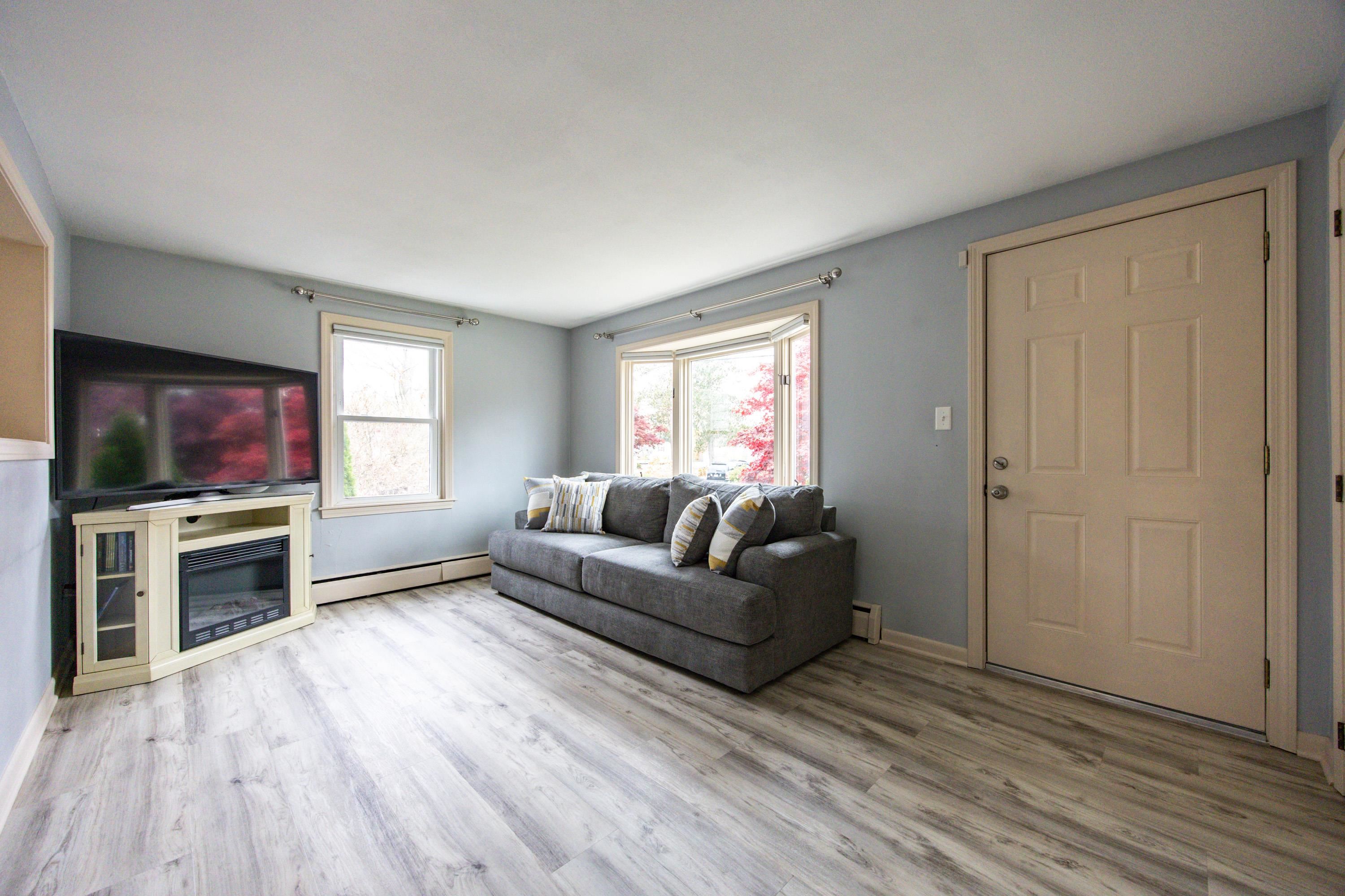 11 Maclarnon Road Salem, NH 03079 - Photo 16 of 36 Gallery Image 16