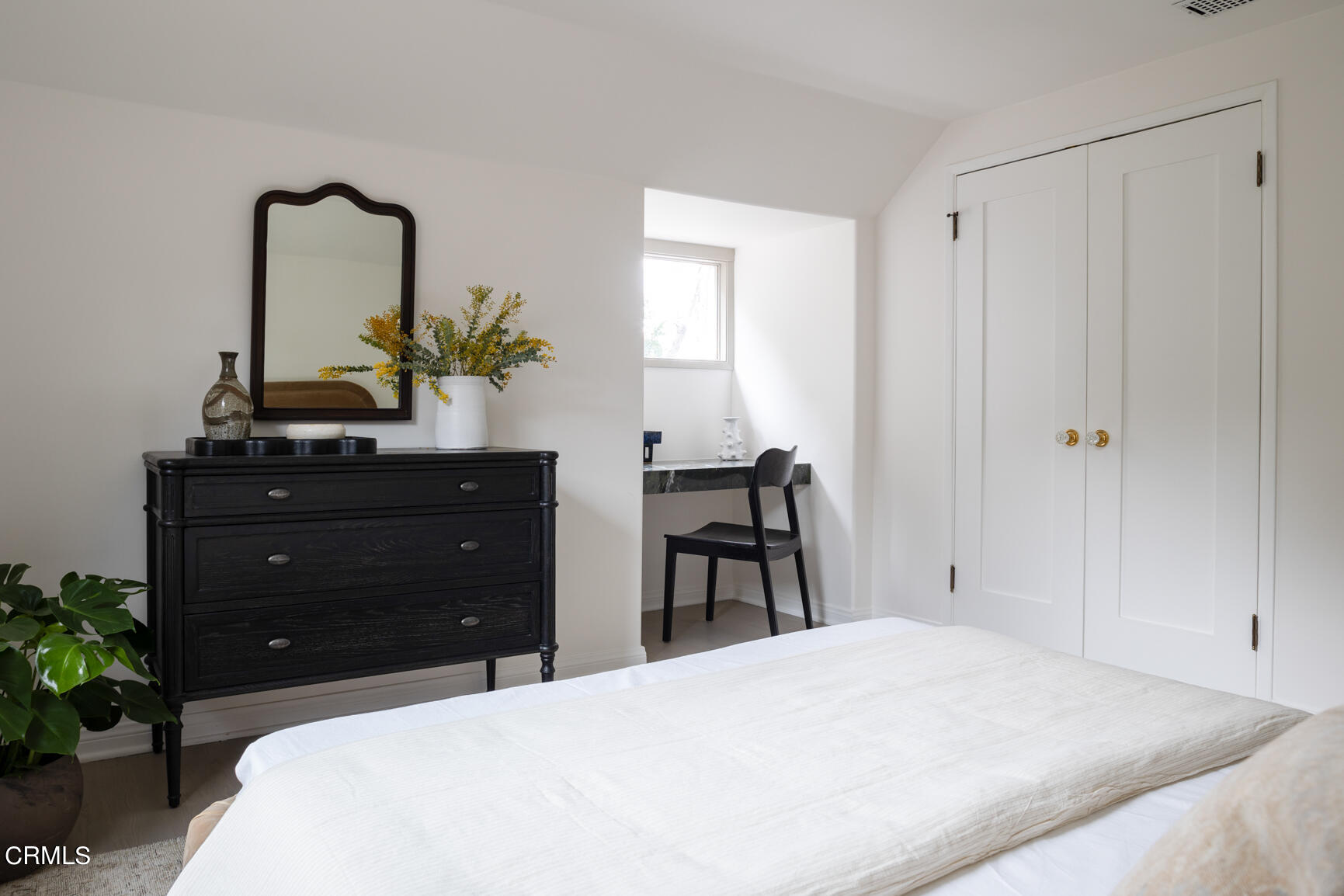 5314 Mt Royal Drive Eagle Rock, CA 90041 - Photo 30 of 47 a bedroom with a bed and a mirror on dresser