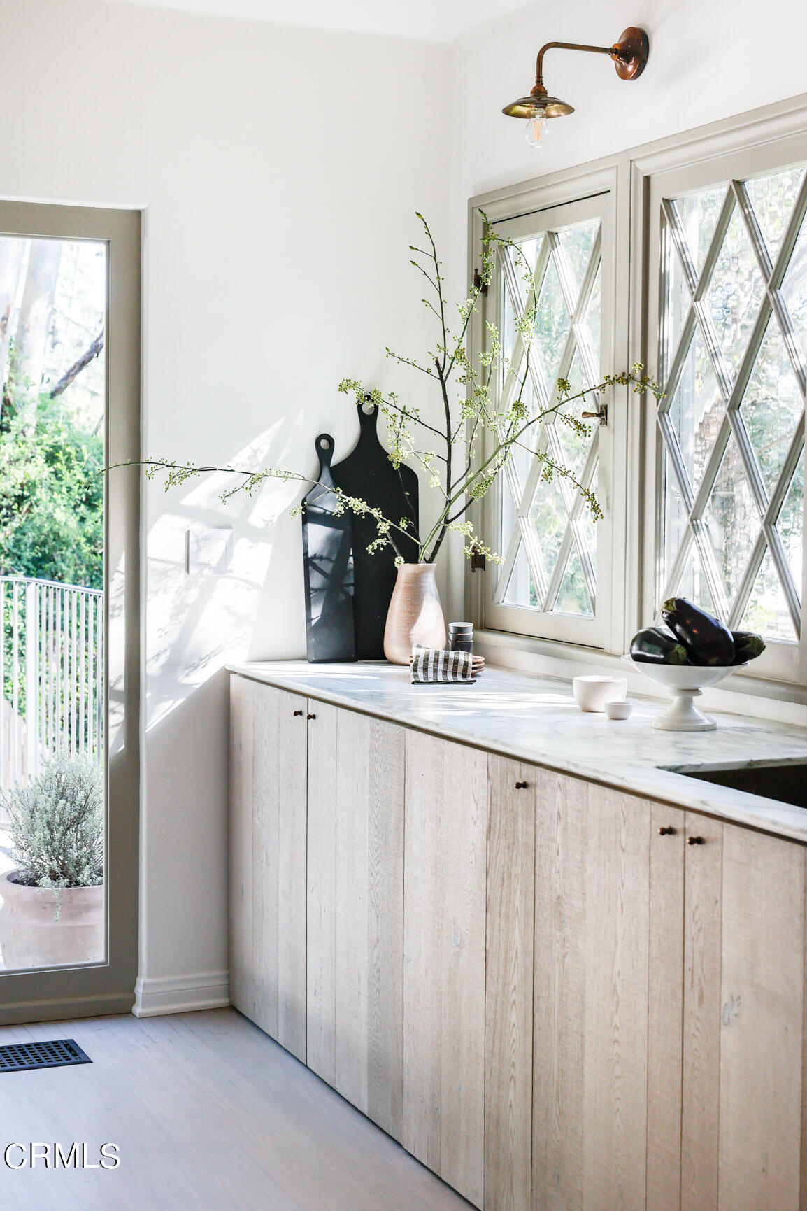 5314 Mt Royal Drive Eagle Rock, CA 90041 - Photo 10 of 47 Bw11_07_5314MRoyal_DAMORE