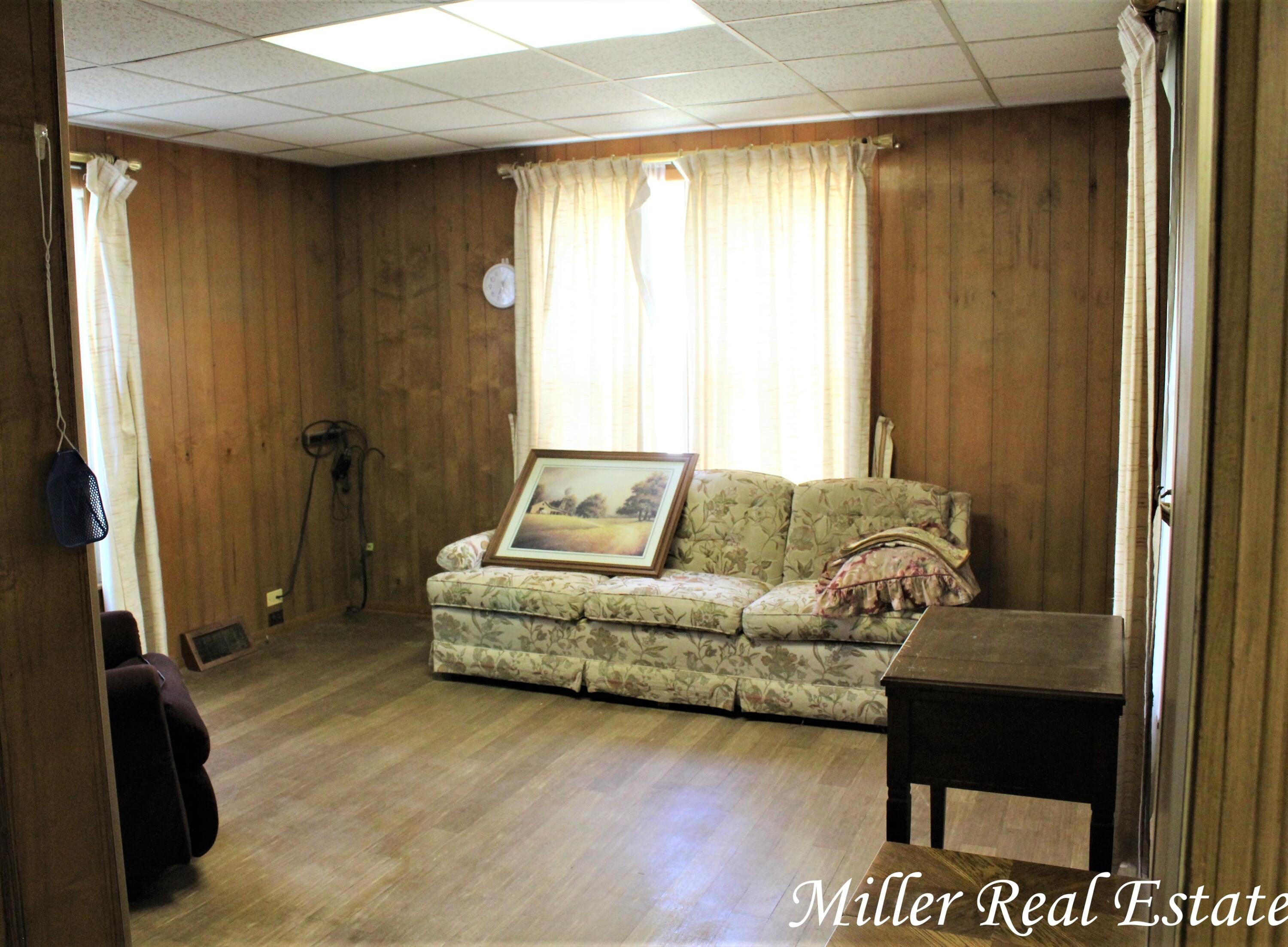 10404 South Norris Road Delton, MI 49046 - Photo 14 of 29 MILLER MEANS SOLD!17