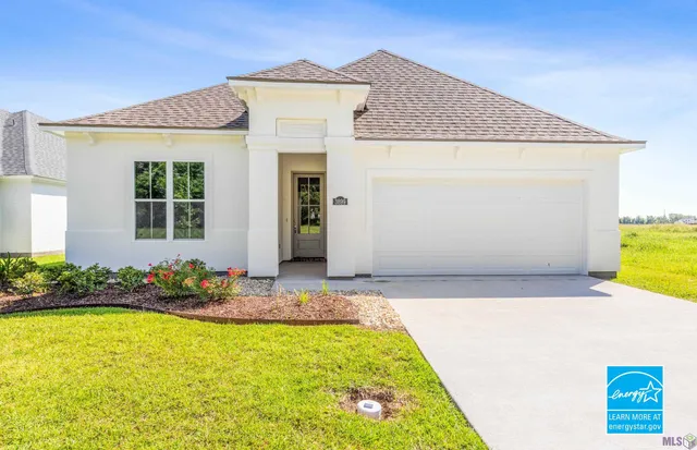 $319,999 | 3899 Waterbury Avenue, Baton Rouge, LA 70820